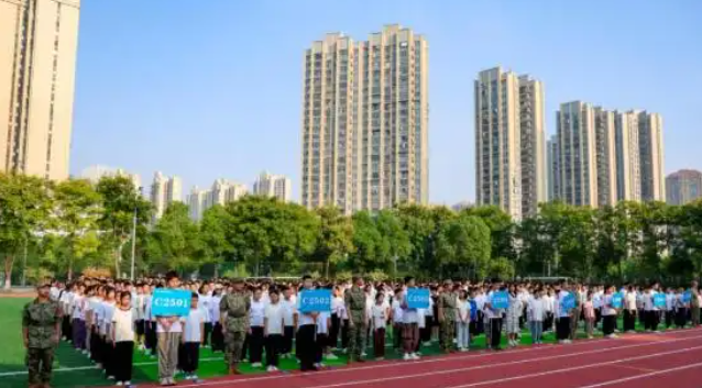 正悄然產(chǎn)生課堂內的改革與體育賽場的突破同樣令人振奮 正悄然產(chǎn)生課堂內的改革與體育賽場的突破同樣令人振奮