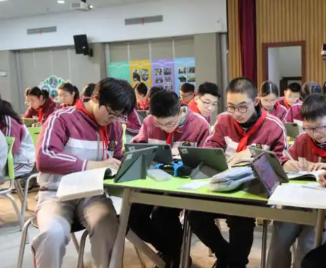 讓學生在課后韶光收成知識與趣味推動“雙減”作業提質增效